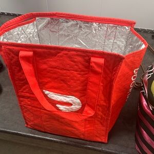 Insulated Red Tote Bag DoorDash bag 15 bucks I gotta go